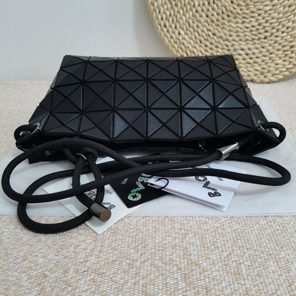 Issey Miyake Black Adjustable Strap Shoulder Bag - Picture 6 of 9